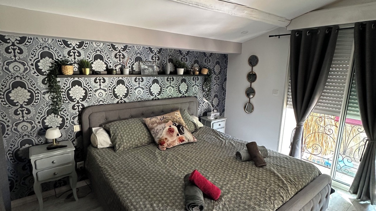 Photo of Bedroom in Lunel