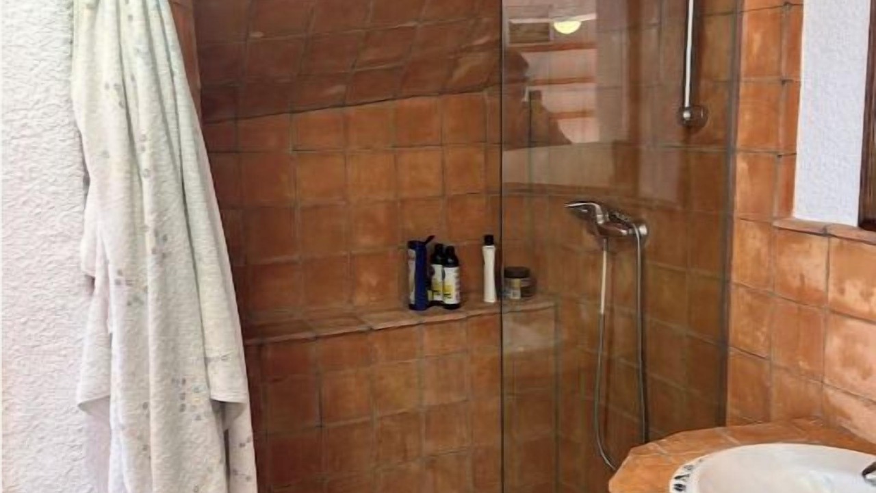 Photo of Bathroom in Aduanas