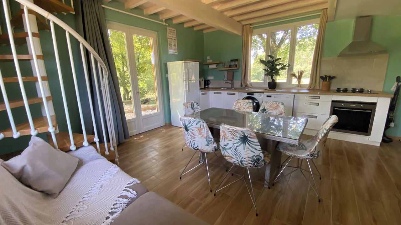 Photo of Livingroom in Dommartin-les-Cuiseaux