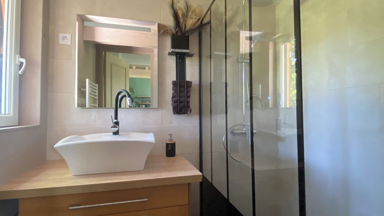 Photo of Bathroom in Dommartin-les-Cuiseaux