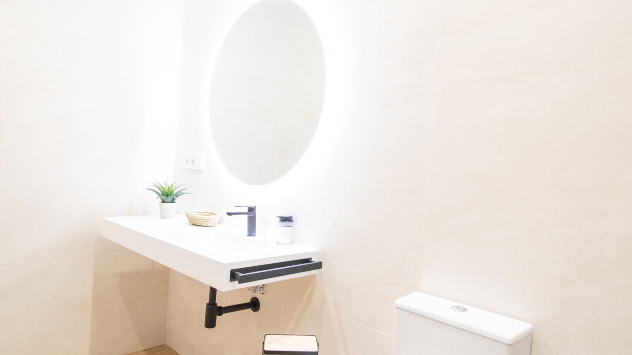 Photo of Bathroom in Morvedre