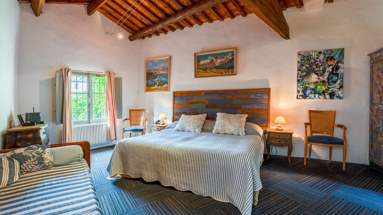 Photo of Bedroom in Collias