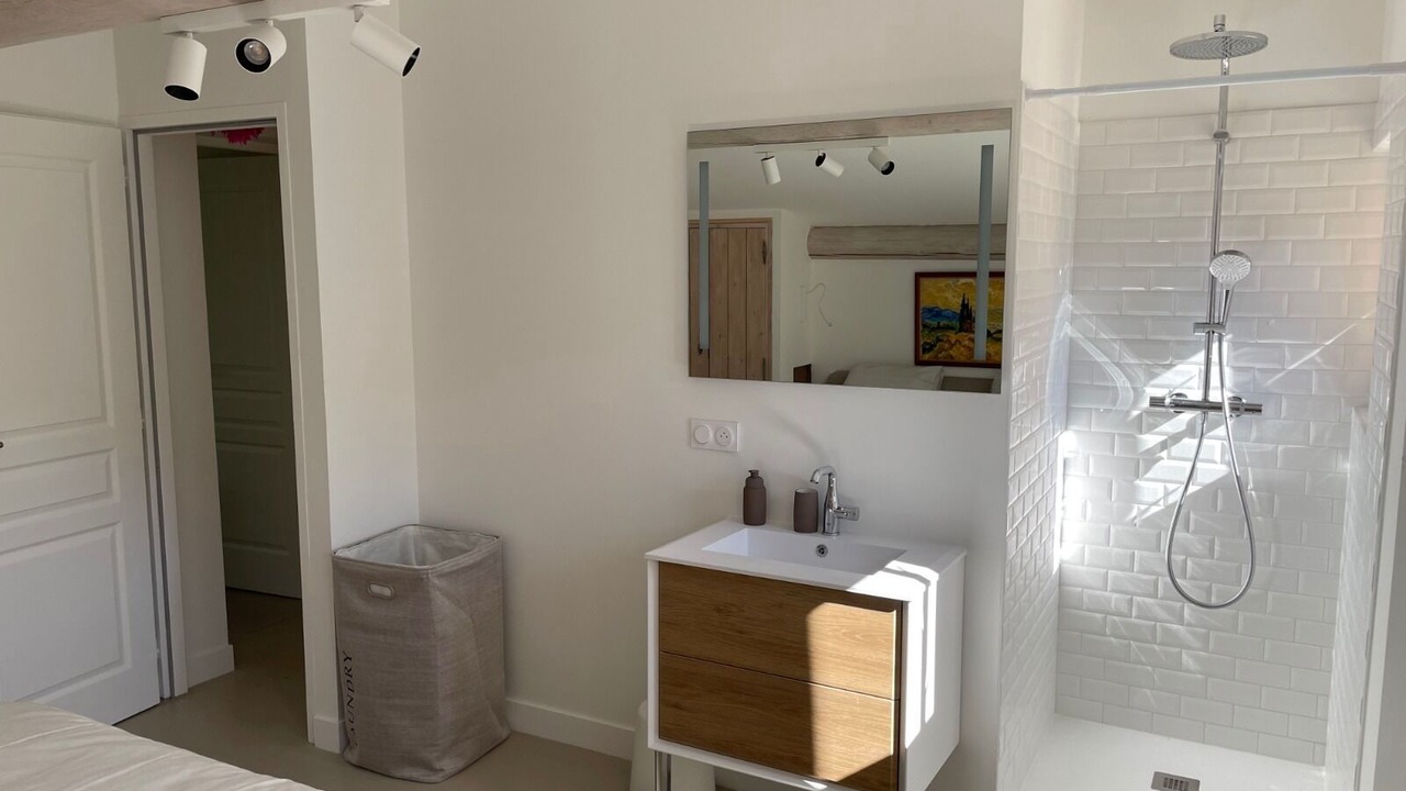 Photo of Bedroom in Goult