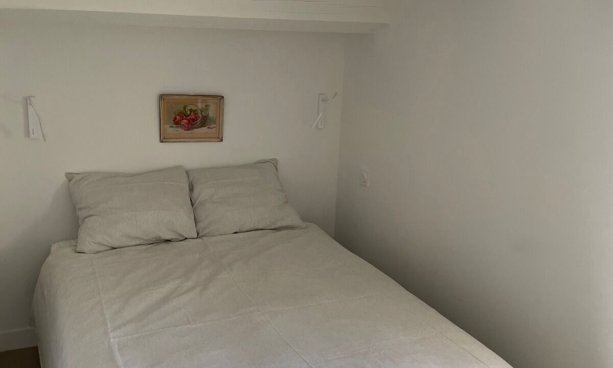 Photo of Bedroom in Goult