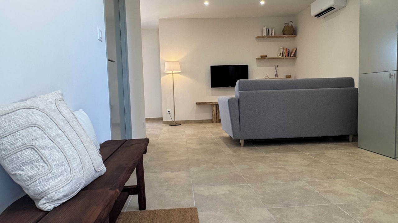 Photo of Livingroom in Bezouce