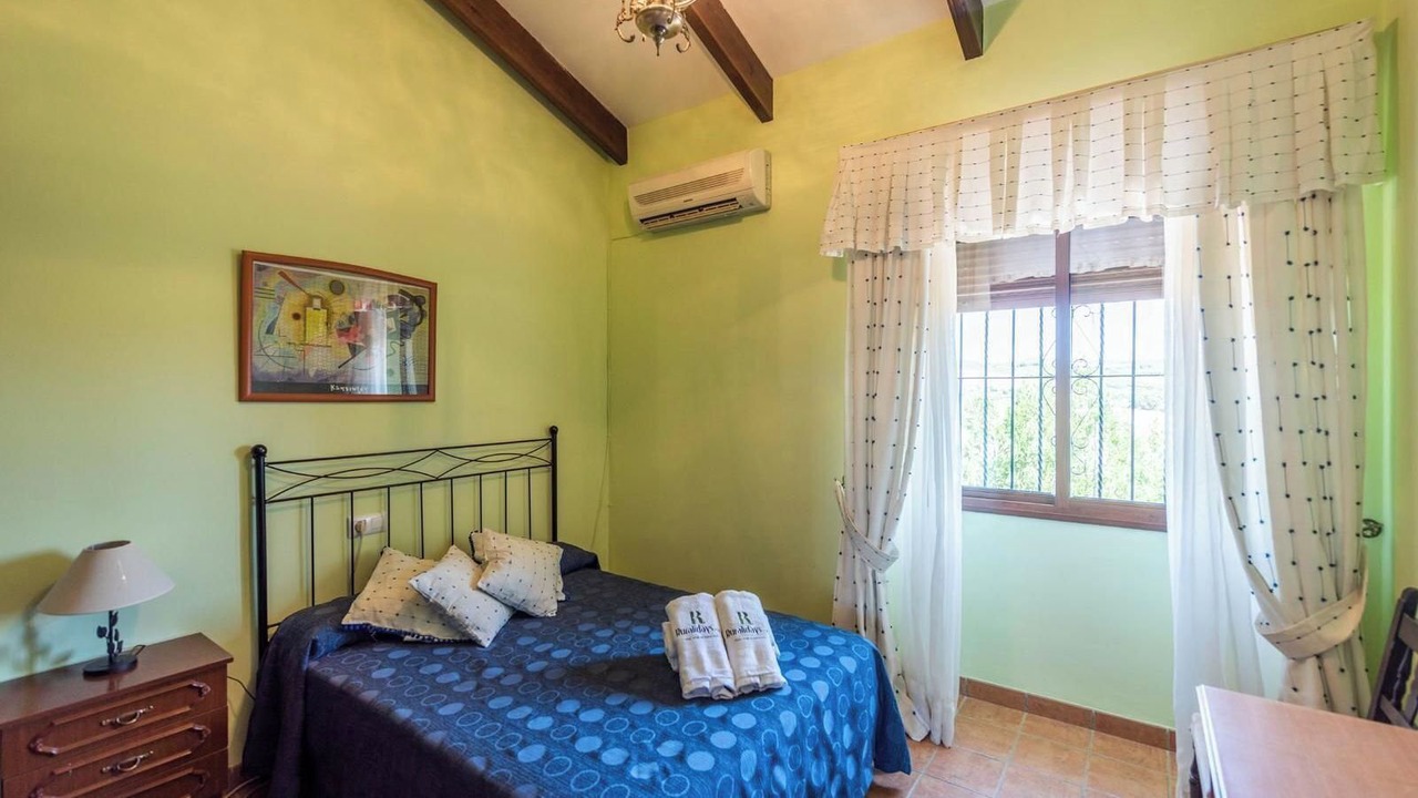 Photo of Bedroom in Lora Del Rio