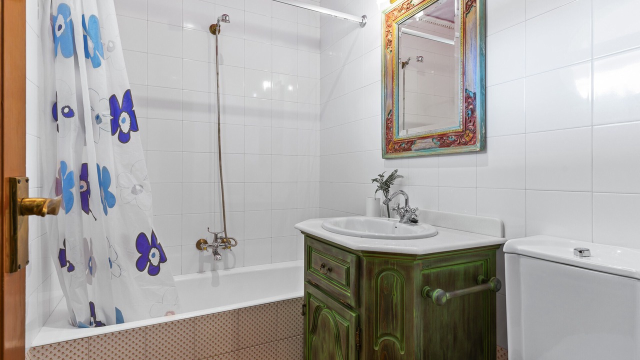 Photo of Bathroom in Arce