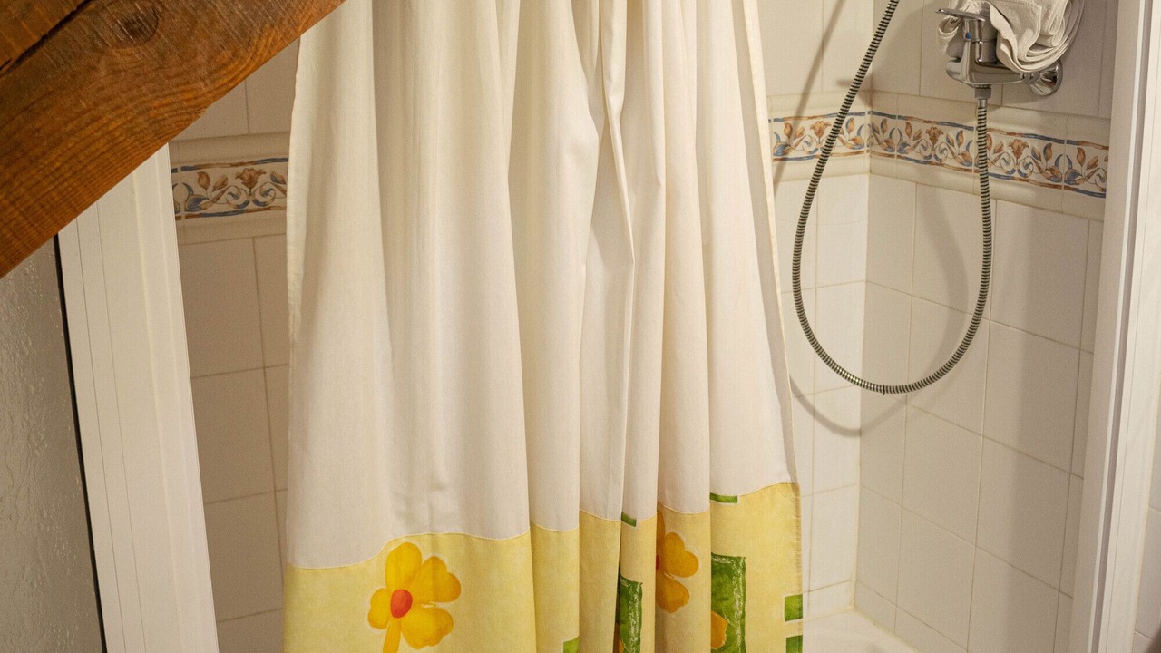 Photo of Bathroom in Uztarroz