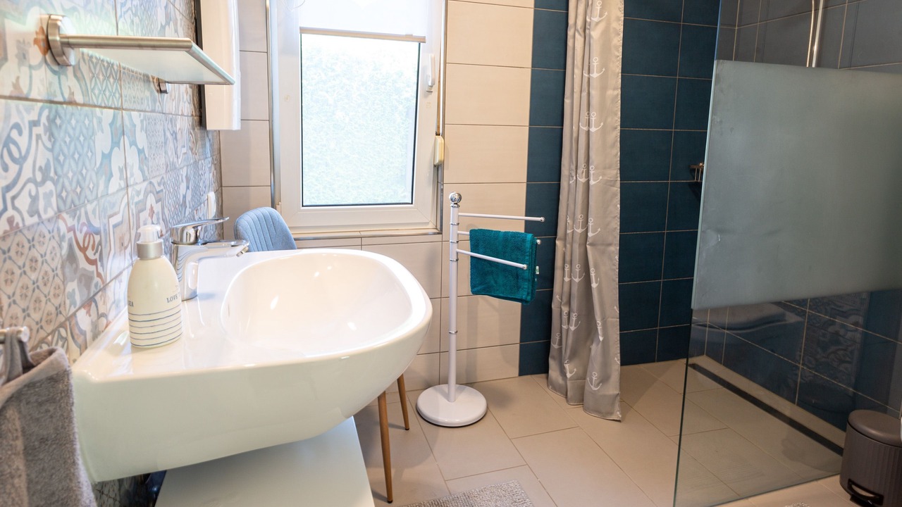 Photo of Bathroom in Loissin