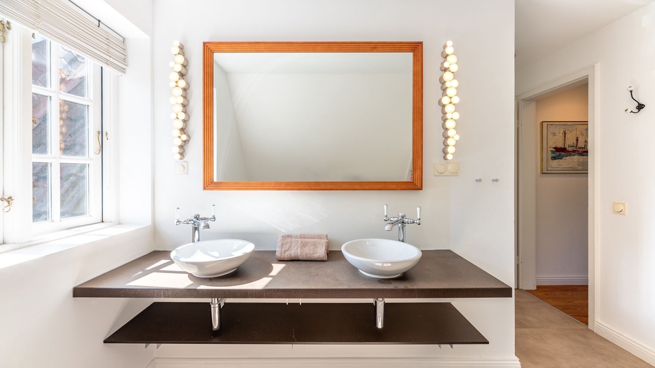 Photo of Bathroom in Borgsum