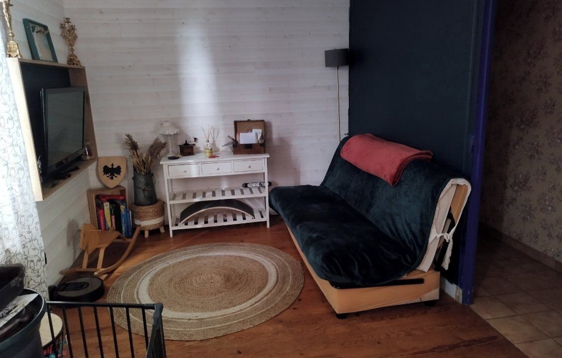 Photo of Livingroom in Le Lardin-Saint-Lazare