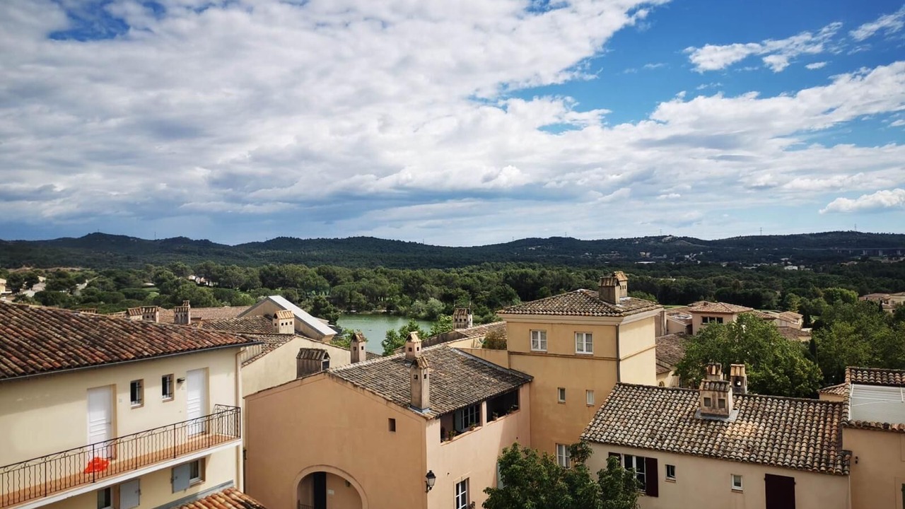 Photo of Outdoor in Pont Royal