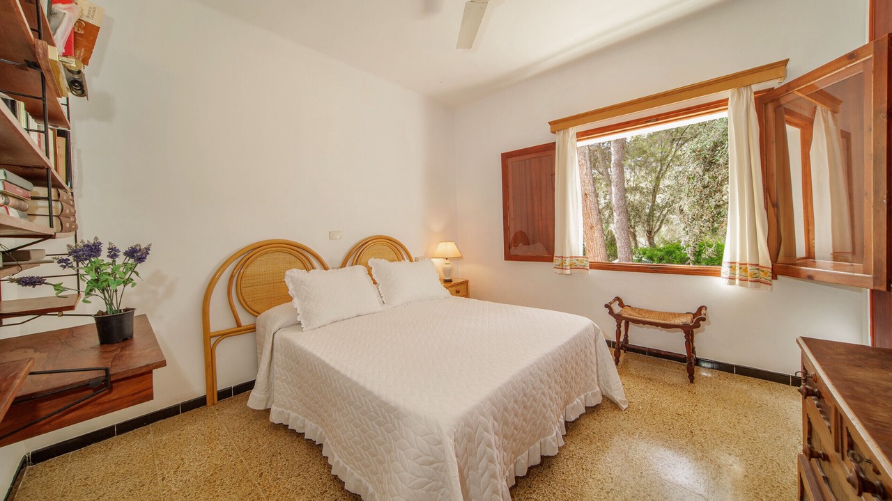 Photo of Bedroom in Marina Manresa