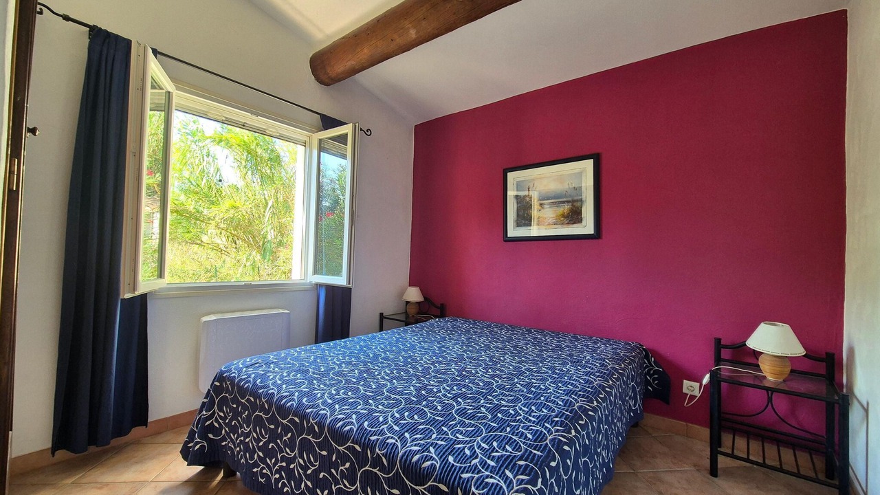 Photo of Bedroom in Arles