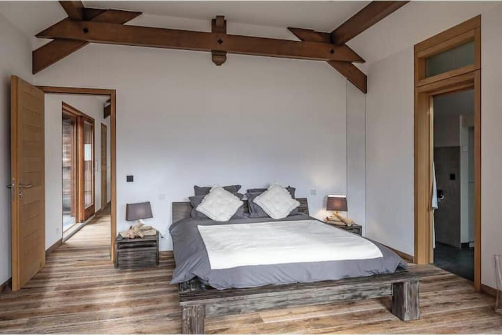 Photo of Bedroom in Arenthon