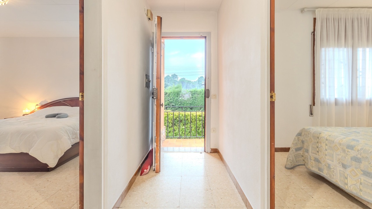 Photo of Bedroom in Mont Barbat