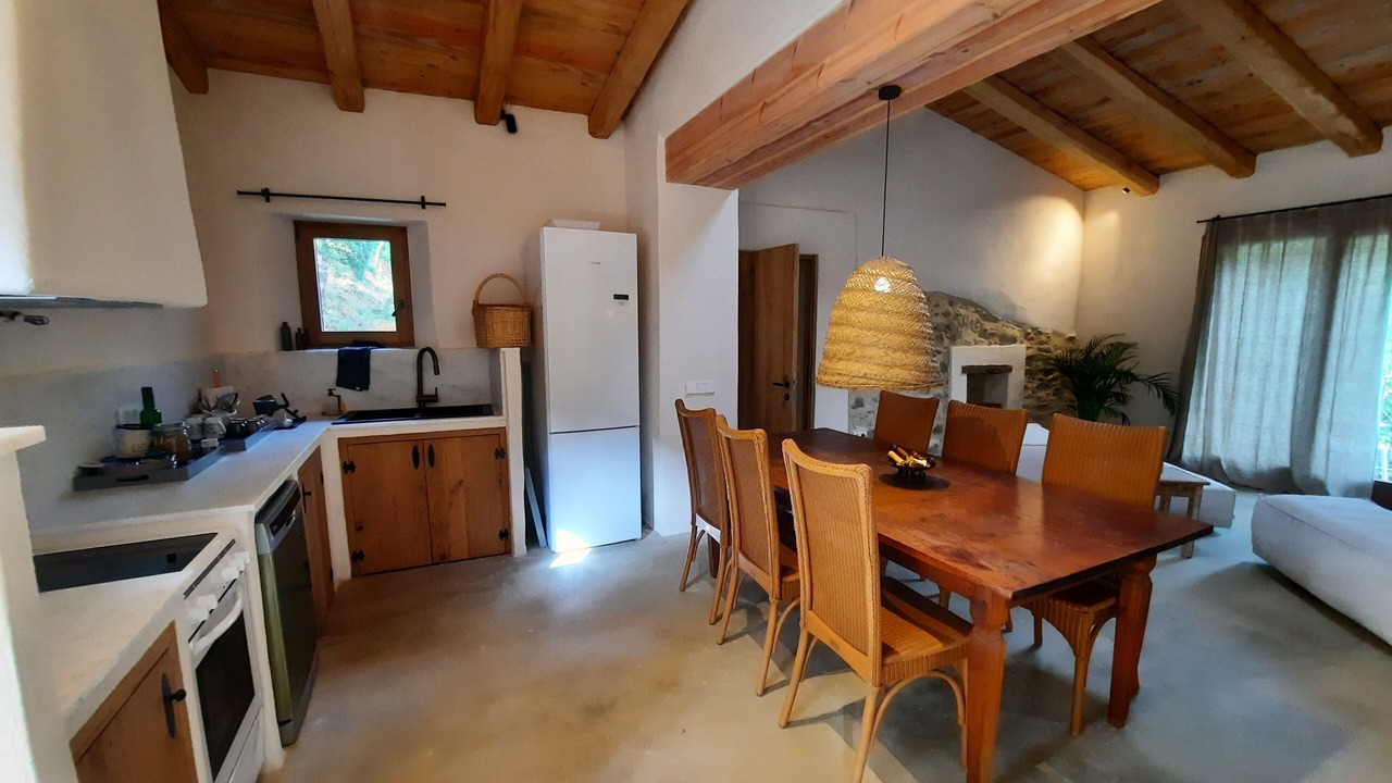 Photo of Kitchen in Albanya