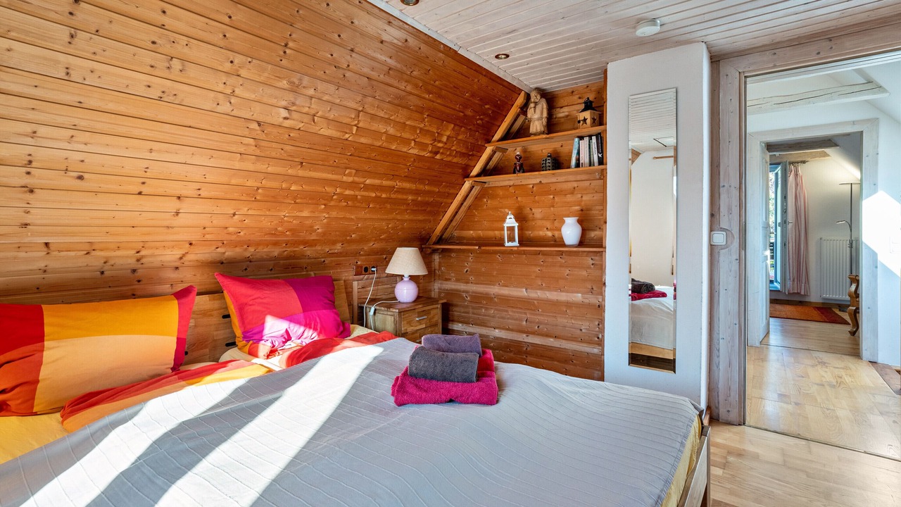 Photo of Bedroom in Pries
