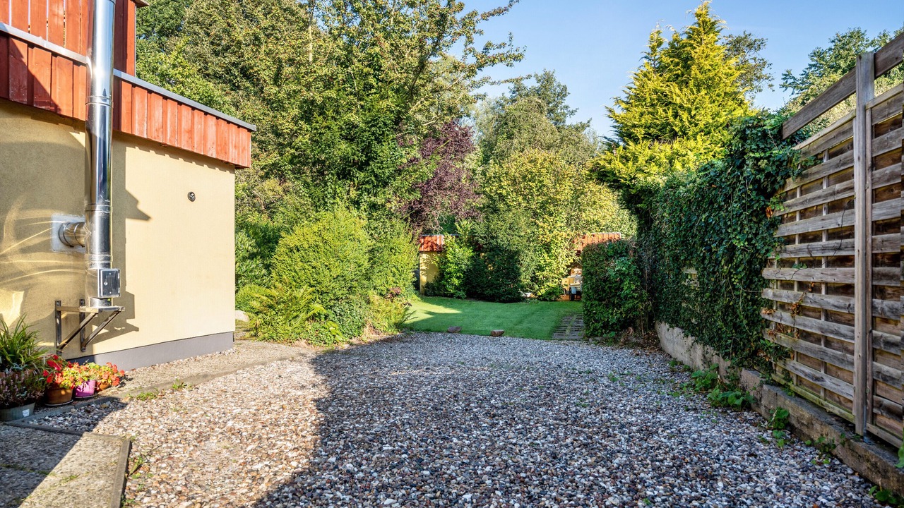Photo of Outdoor in Pries