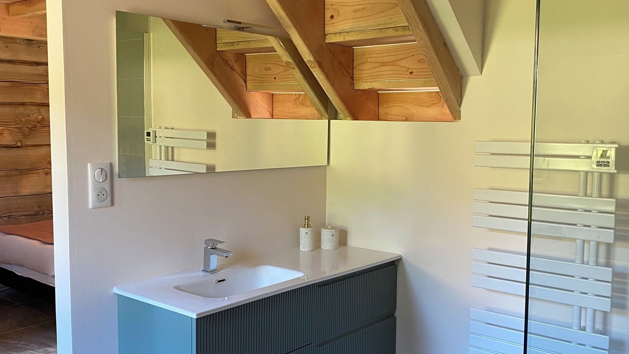 Photo of Bathroom in Saint-Rambert-en-Bugey