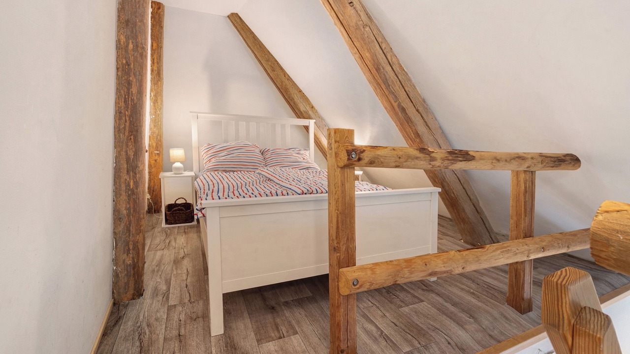 Photo of Bedroom in Barlt