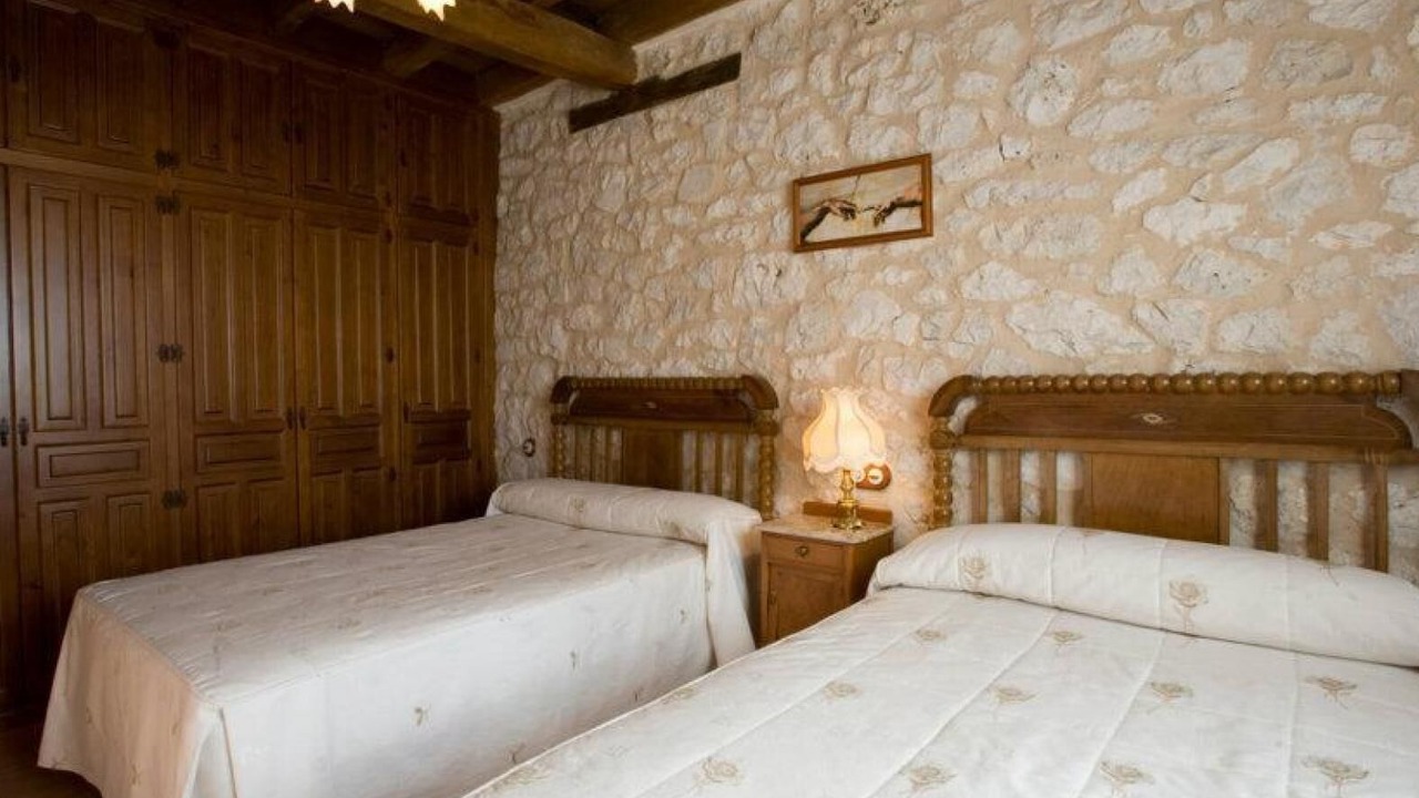 Photo of Bedroom in Canalejas de Penafiel