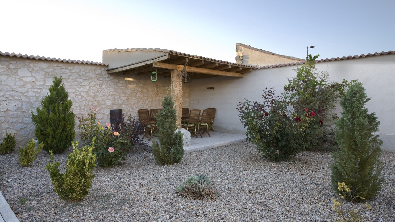 Photo of Patio Balcony in Canalejas de Penafiel