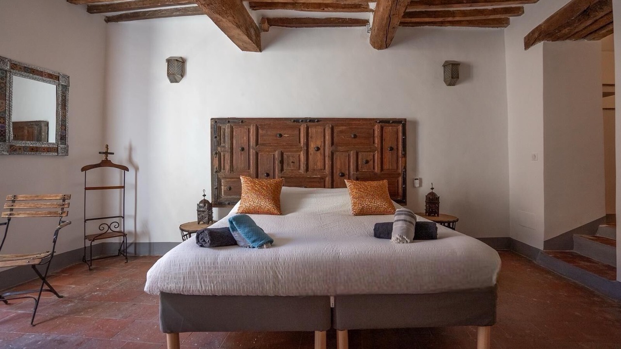 Photo of Bedroom in Goult