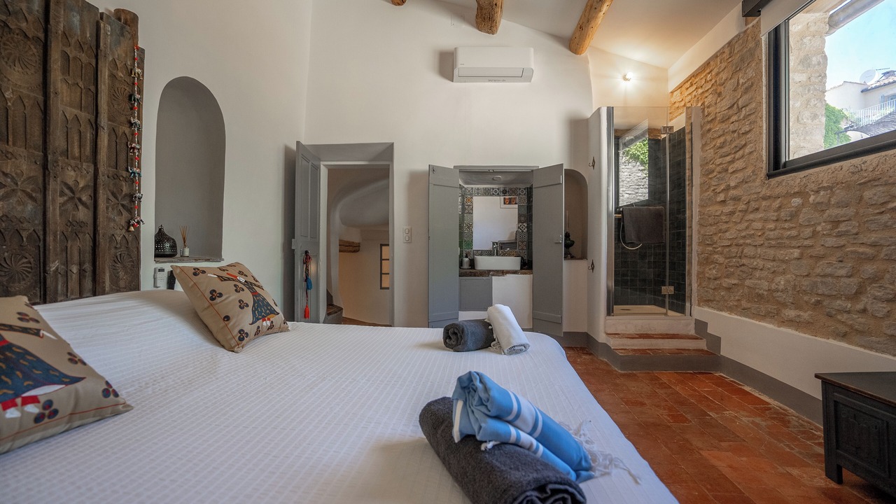 Photo of Bedroom in Goult