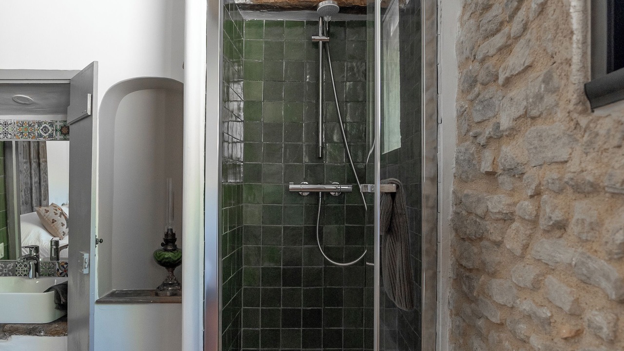 Photo of Bathroom in Goult