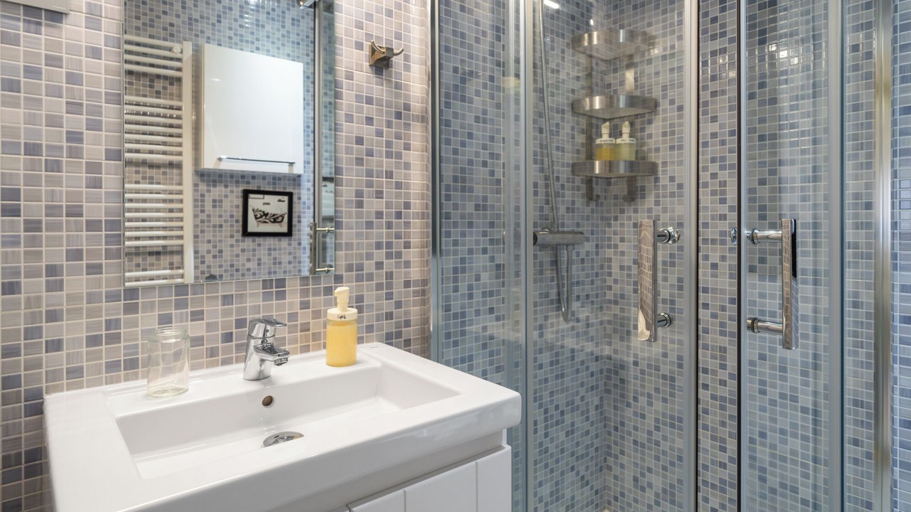 Photo of Bathroom in Cobena
