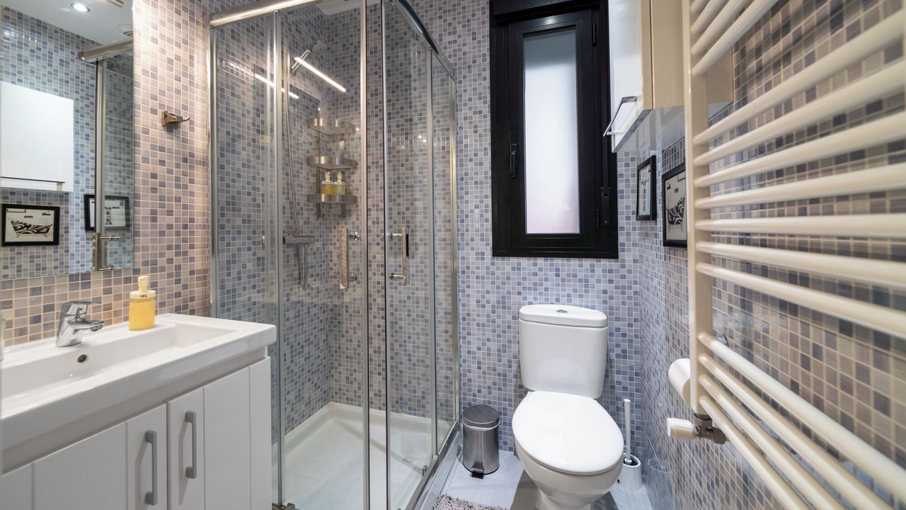 Photo of Bathroom in Cobena