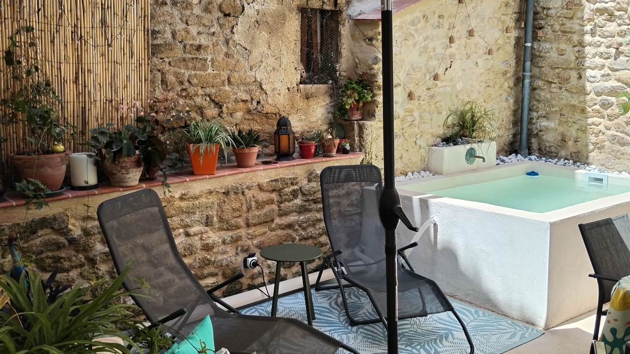 Photo of Outdoor in Remoulins