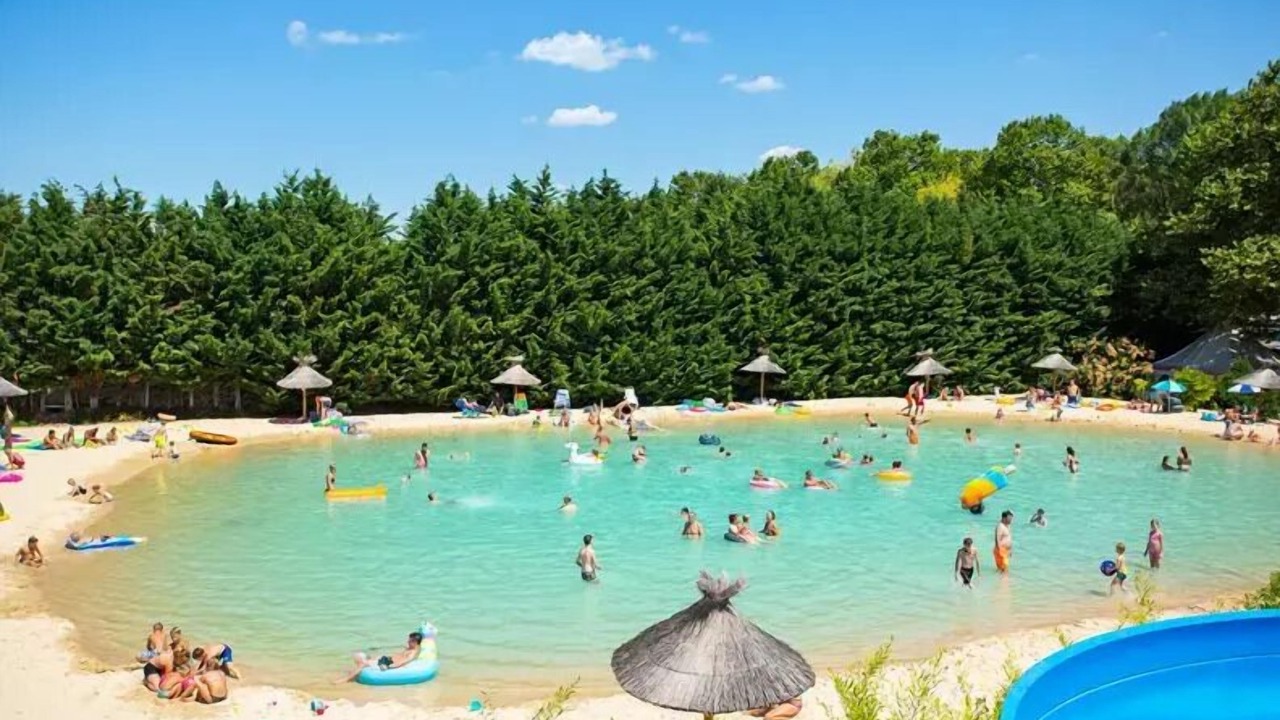 Photo of Outdoor in Chateauneuf-de-Galaure