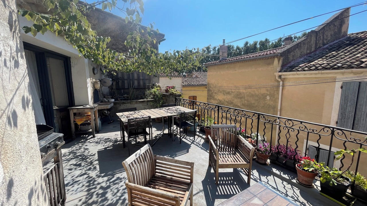 Photo of Outdoor in Lambesc