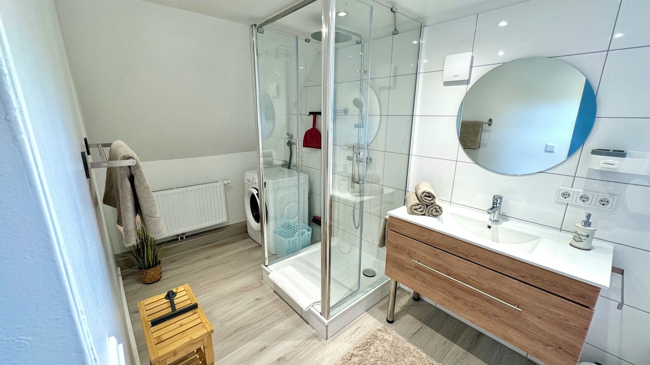 Photo of Bathroom in Suesel