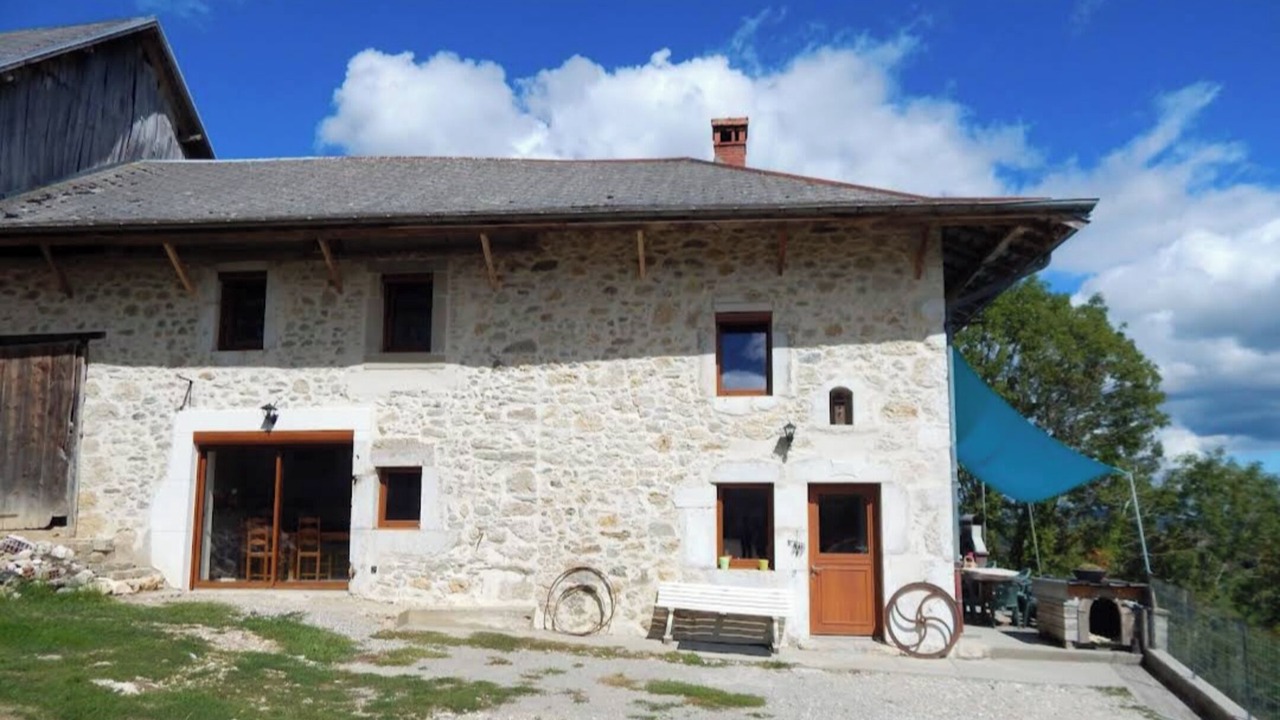Photo of Outdoor in Moye