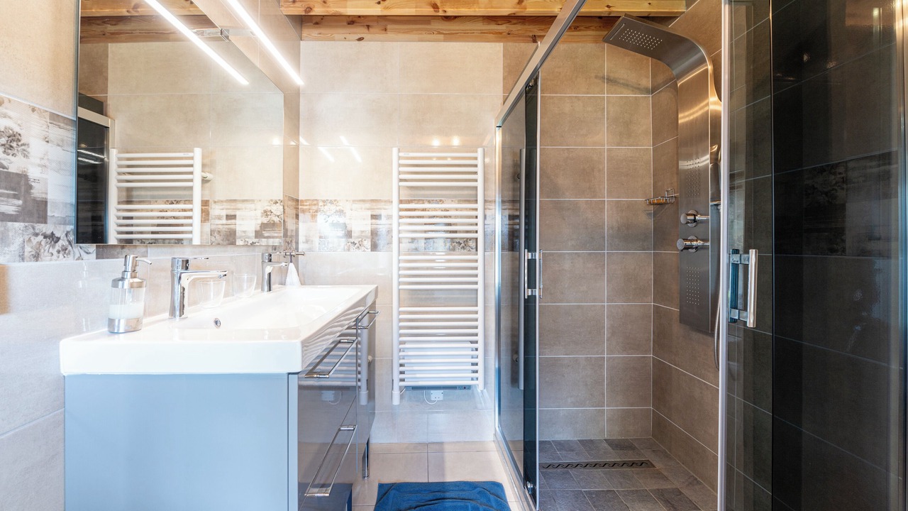 Photo of Bathroom in Moye