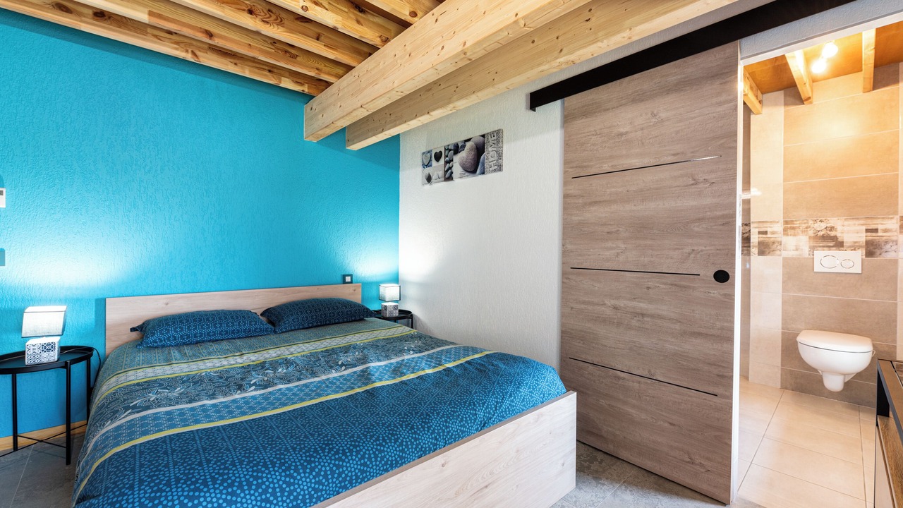 Photo of Bedroom in Moye