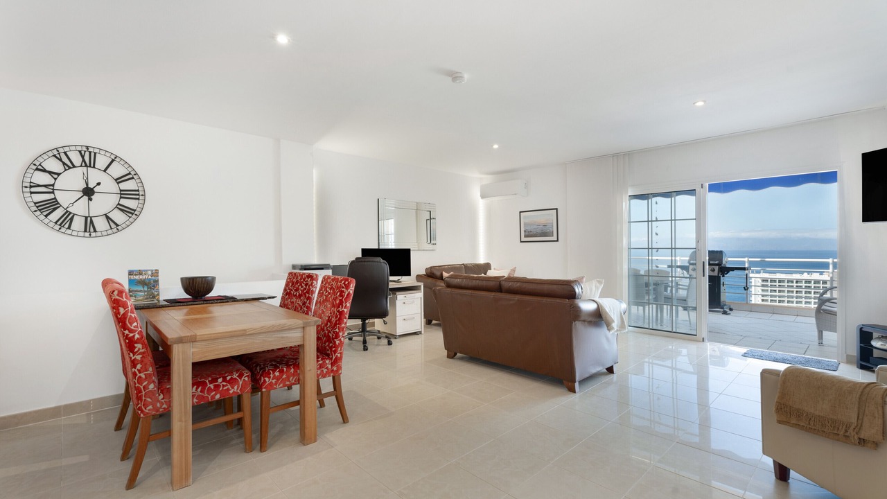 Photo of Livingroom in Los Gigantes