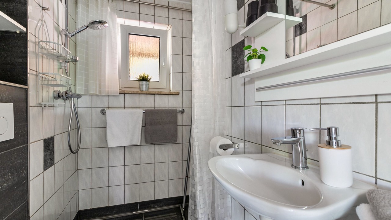 Photo of Bathroom in Wesselburen