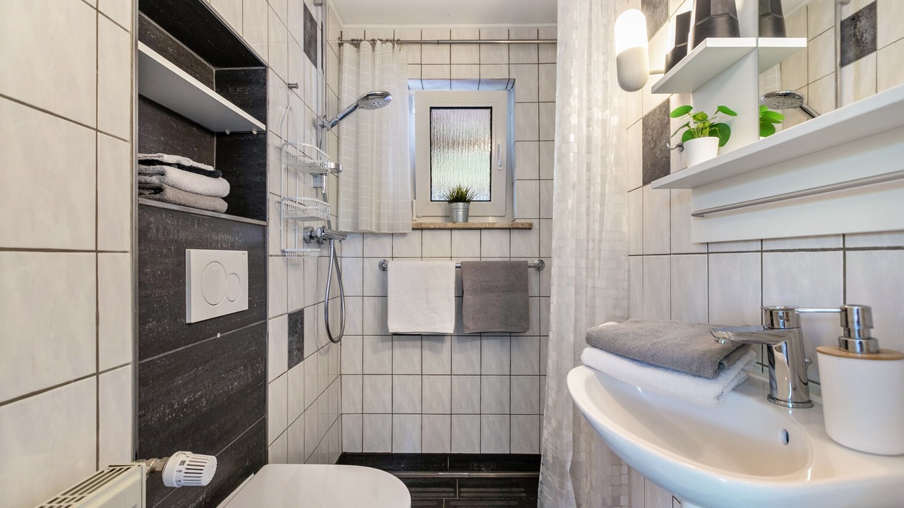 Photo of Bathroom in Wesselburen