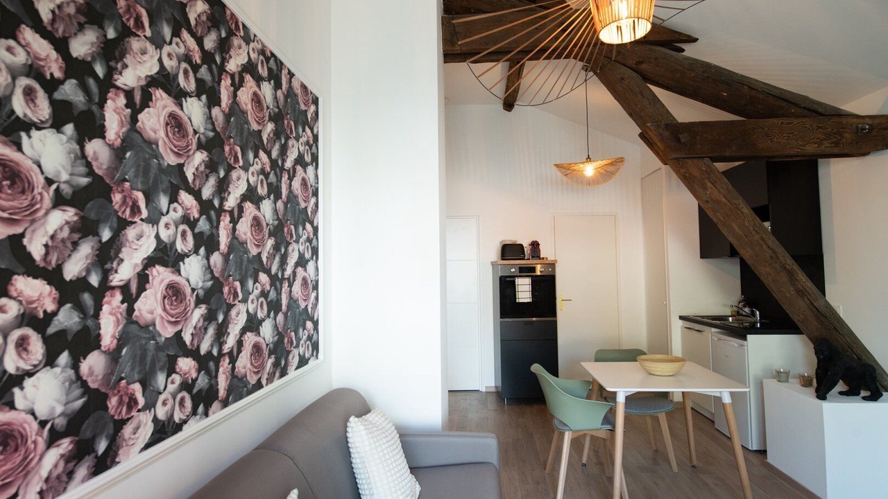 Photo of Livingroom in Charlier - Valvert