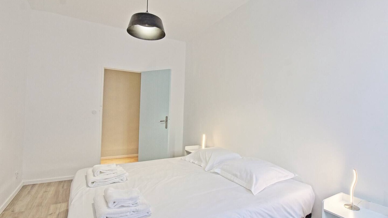 Photo of Bedroom in Faubourg
