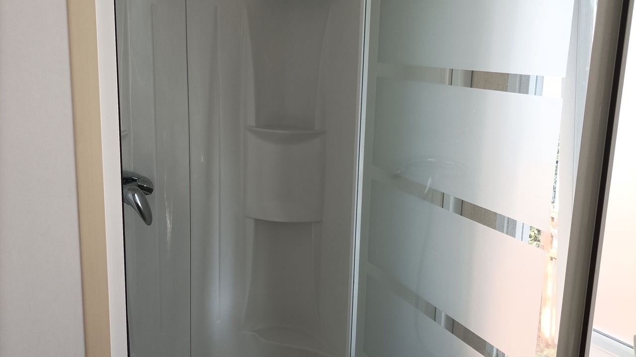 Photo of Bathroom in Vic-la-Gardiole