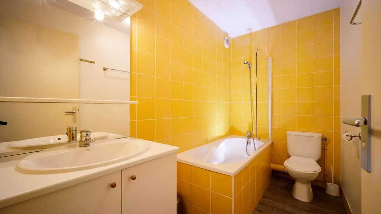 Photo of Bathroom in Germ