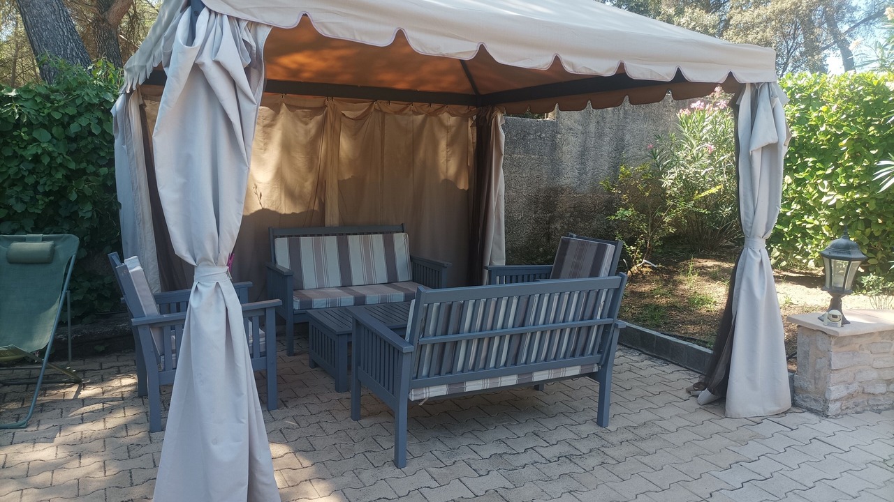 Photo of Patio Balcony in Lambesc