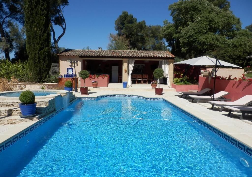 Photo of Outdoor in Lambesc