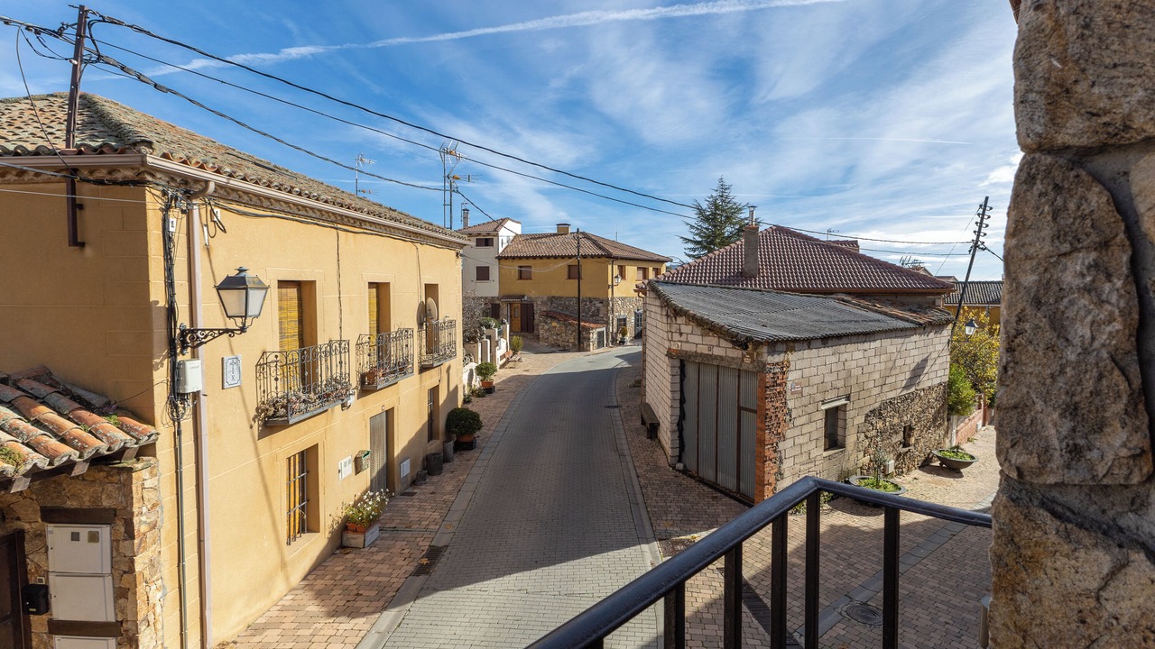Photo of Outdoor in Braojos