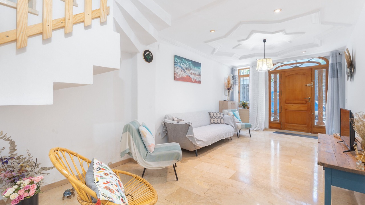 Photo of Livingroom in Aiora
